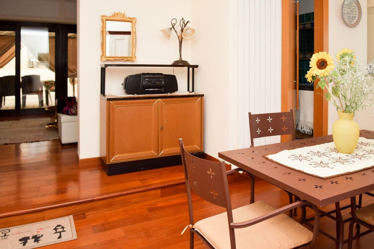 Vuemme 97 Apartment Bari Luaran gambar